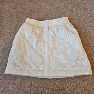 Athleta Girl Toasty Buns Quilted Skirt - Size 14, Cream Snap Buttons